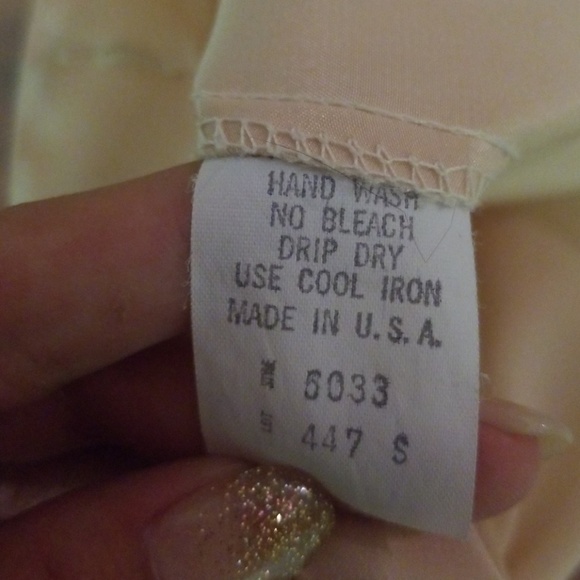 Vintage Silk Peach Colored Blouse - Picture 6 of 6